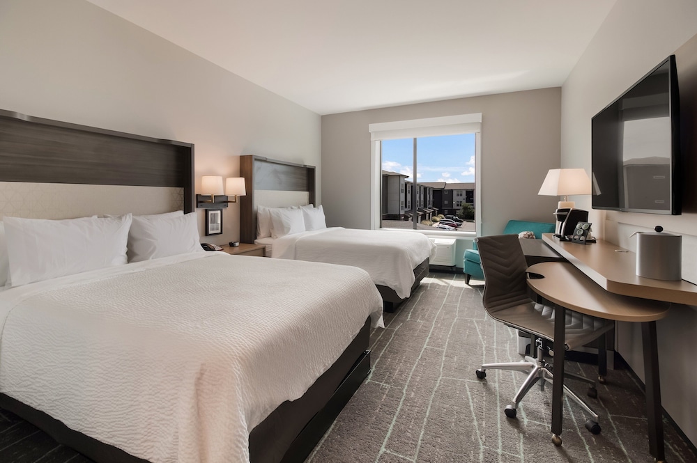 Standard Room, 2 Queen Beds, Accessible (Communications) - Photo 2