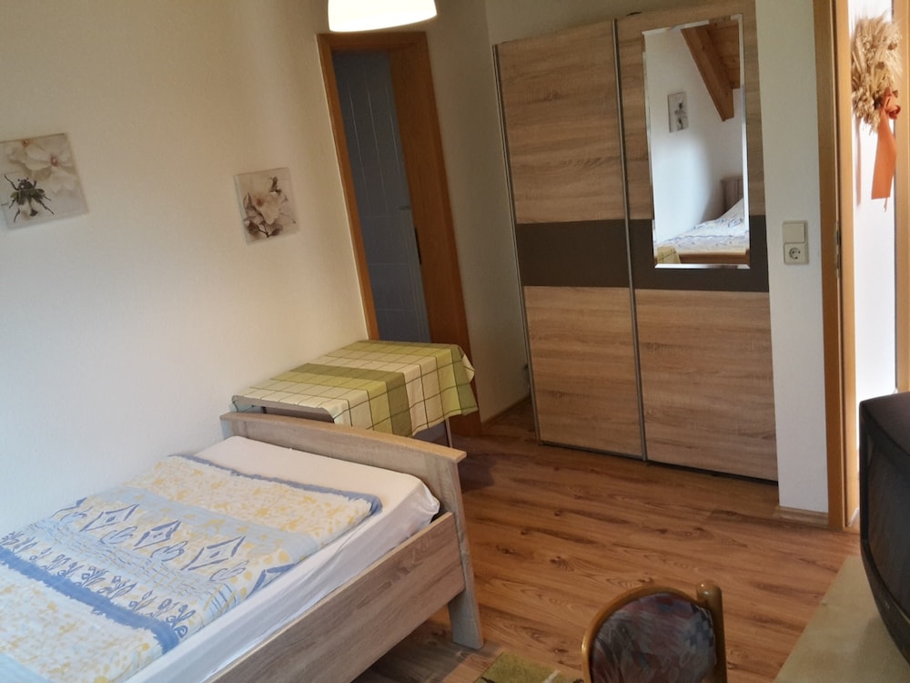 Single Room photo 1