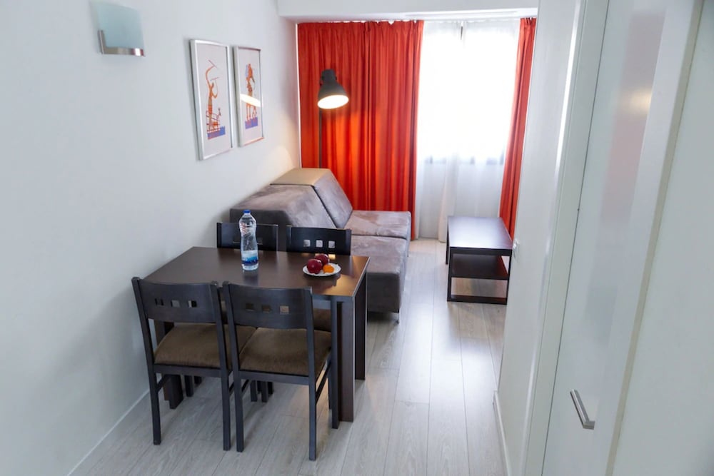 Apartment (1-2 people)