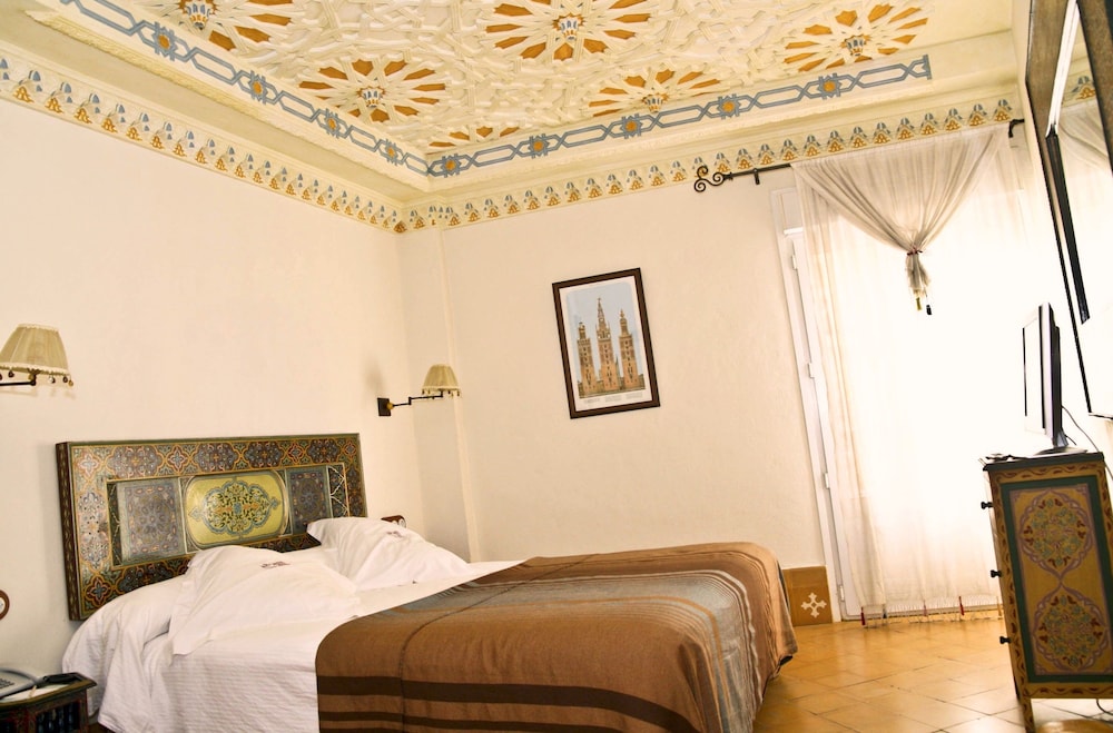 Habitación Doble Estándar o con Dos Camas Individuales.