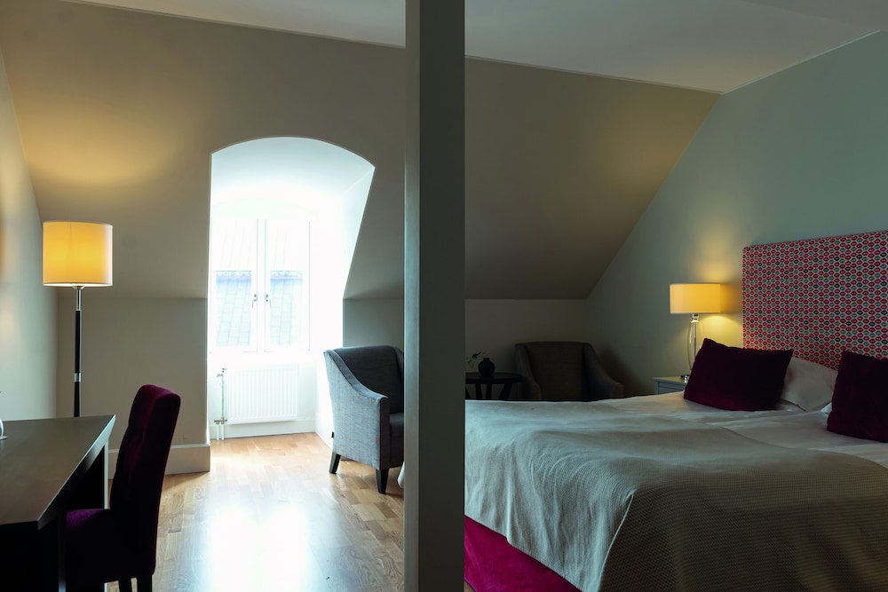 Superior Room - Photo 7
