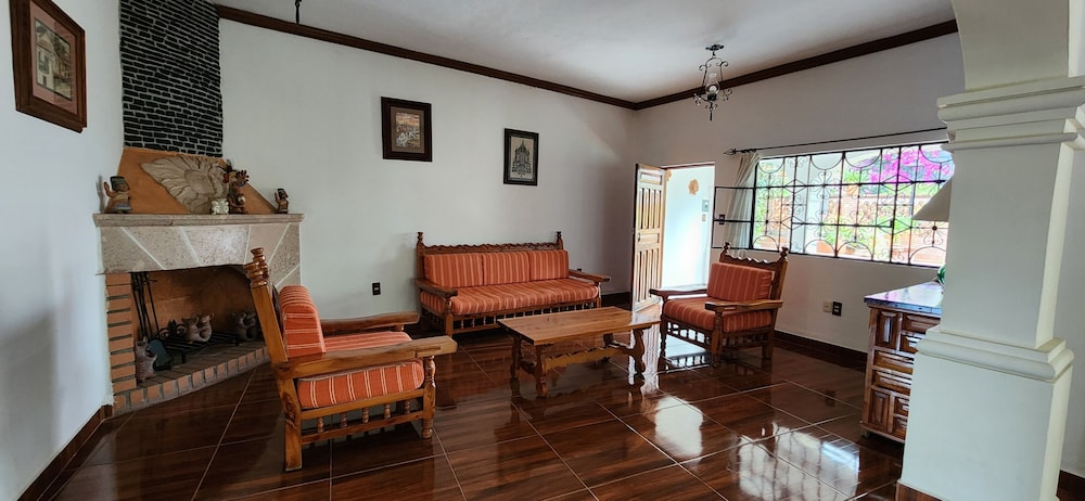 Family Apartment, Terrace (Casa los Ángeles) photo 1