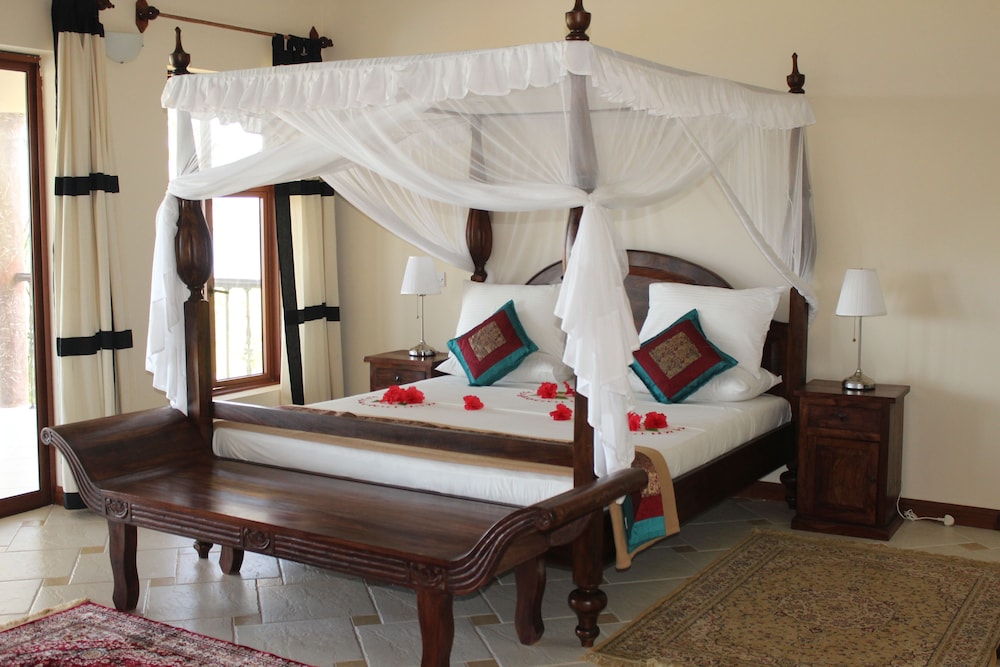 Double Room, Balcony, Ocean View (Zawadi)