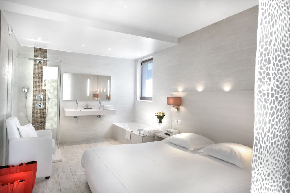 Design Double Room