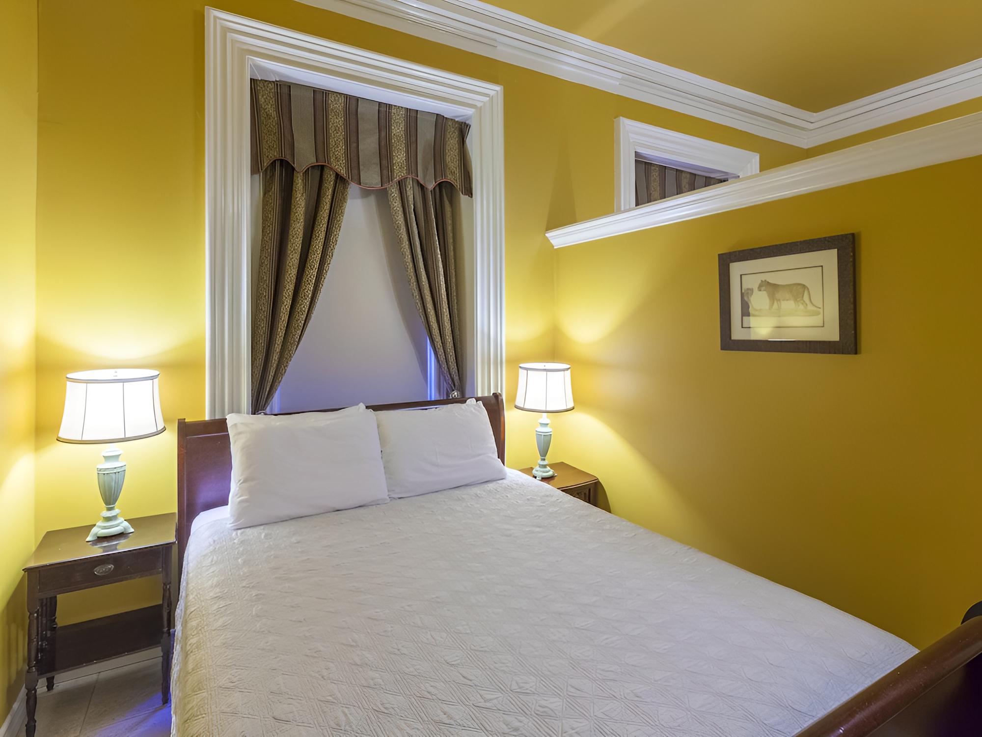 Executive Suite, 1 Queen Bed photo 3