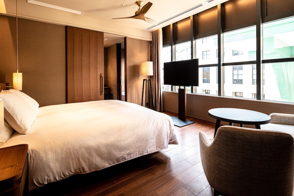 Executive Double Room with Club Lounge Access, Non Smoking (Episode 2) (Single Use) - Photo 3