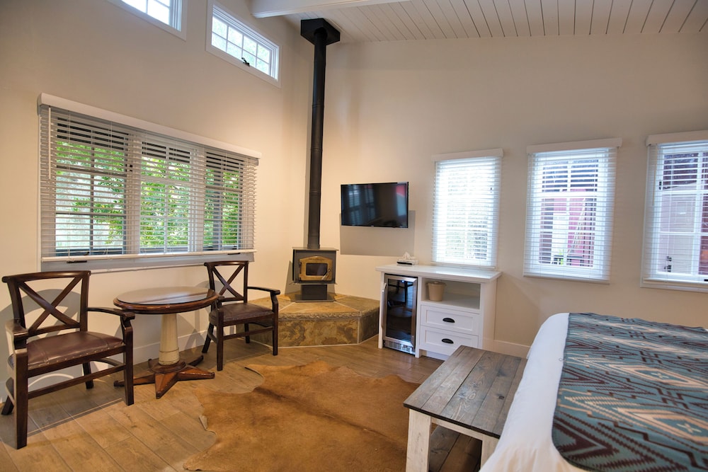 Canyon Cabin photo 3