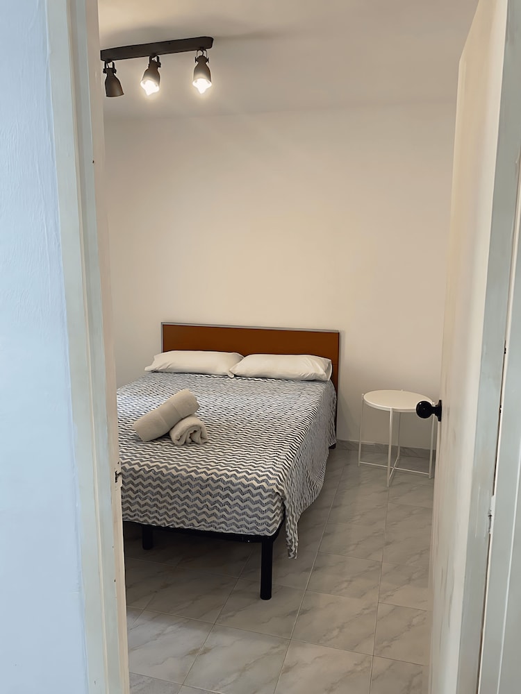 Wunderschönes Zwei-Zimmer-Apartment in Salou, Foto 9