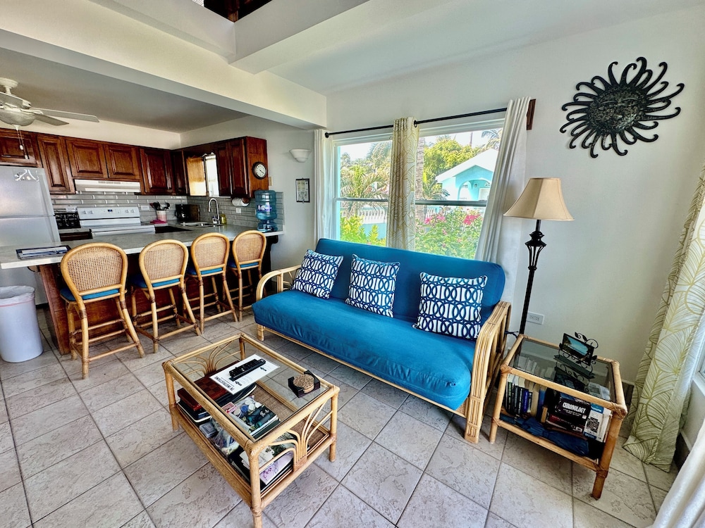 Family Condo, 2 Bedrooms, Beach View