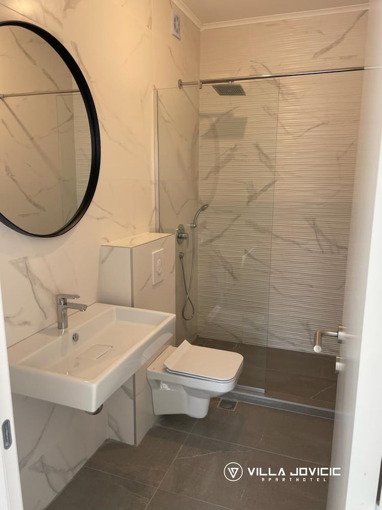 Deluxe Apartment photo 3