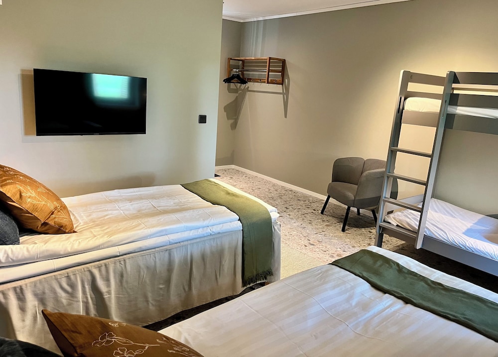 Classic Quadruple Room photo 3