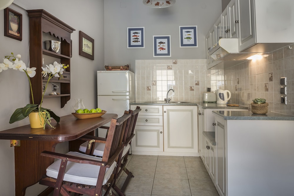 Suite, Ground Floor photo 3