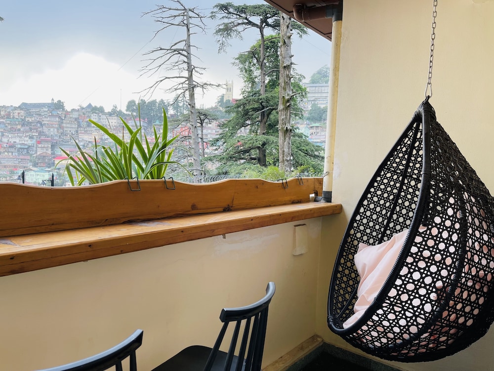 Luxury rooms with Balcony (Limited View) and Bathtub - Photo 15