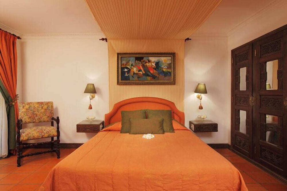 Garden Luxury Suite photo 2