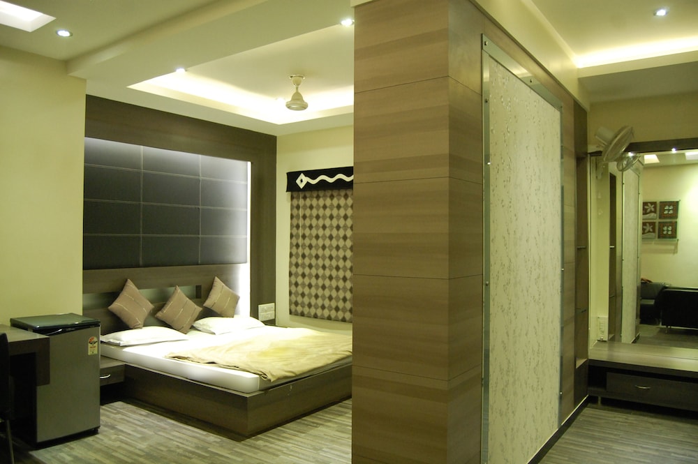 VIP Executive Room