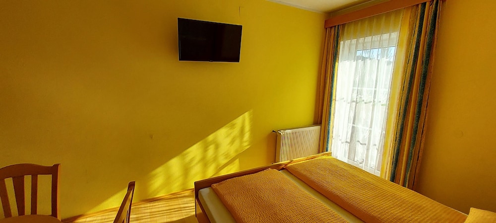 Quadruple Room photo 2