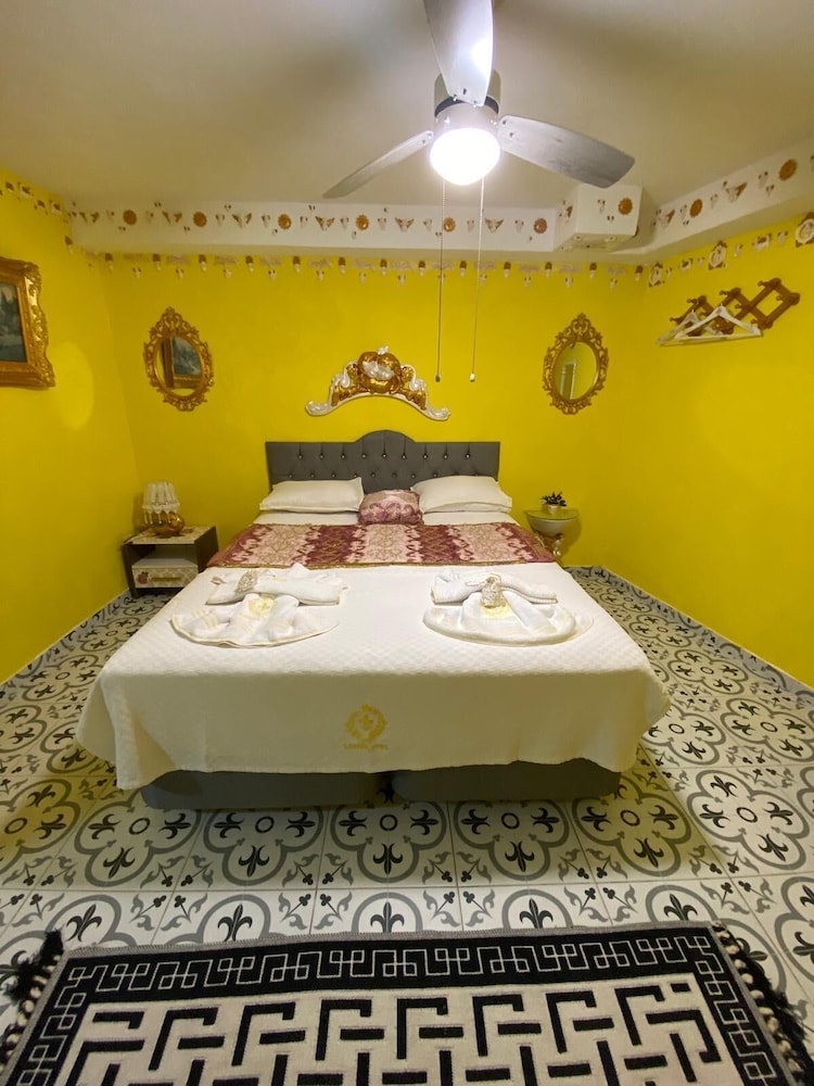 Economy Double Room, No Windows, Ground Floor, photo 6