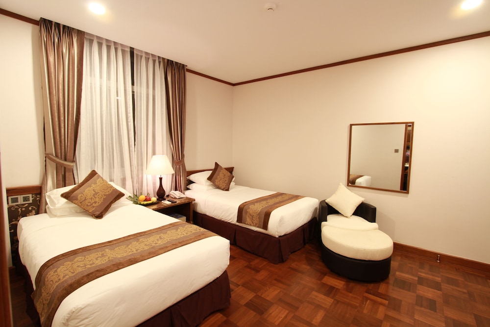 Deluxe Double or Twin Room photo 1
