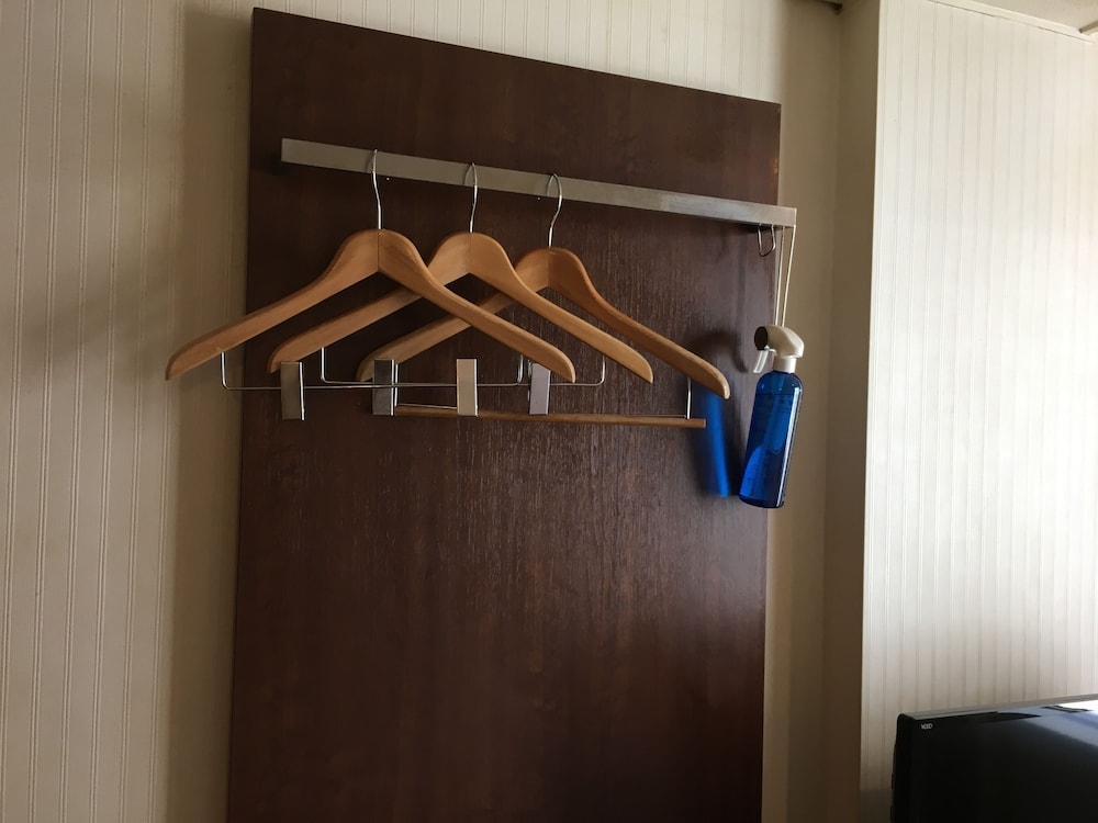 Semi-Double Room, Non-Smoking  (Large Single Bed) - Photo 2