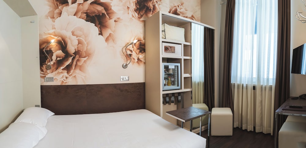 Traditional Room - Photo 1