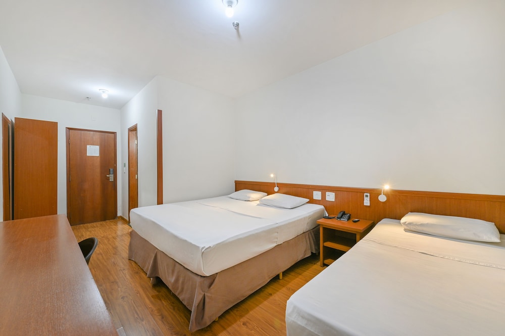 Standard Double or Twin Room photo 1