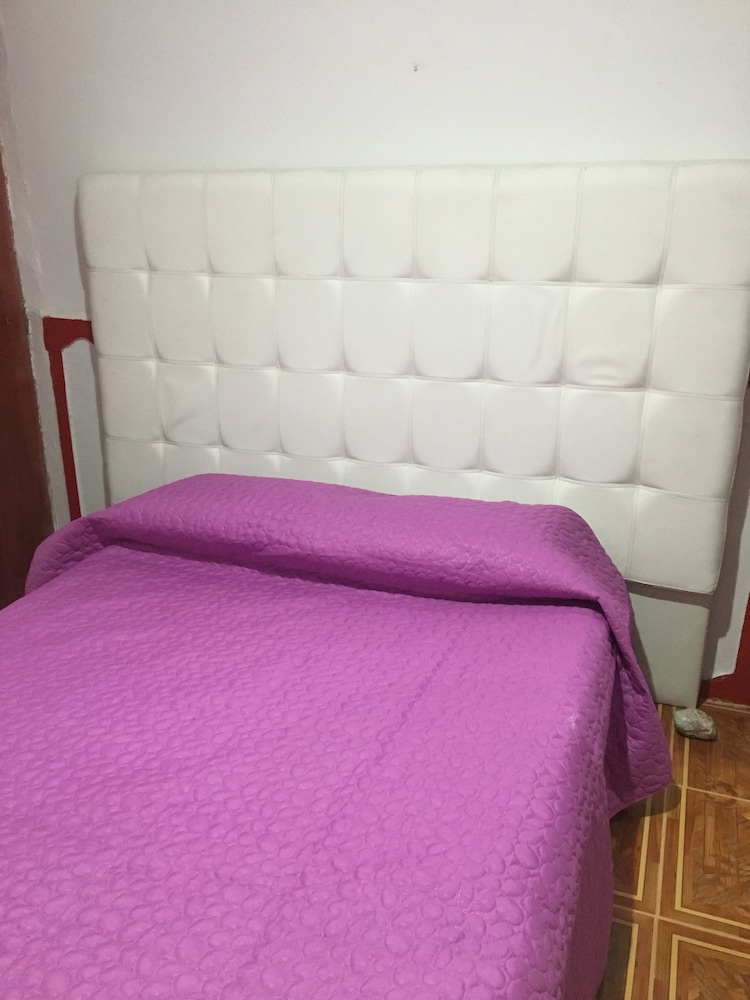 Basic Room, 1 Double Bed, Non Smoking photo 1