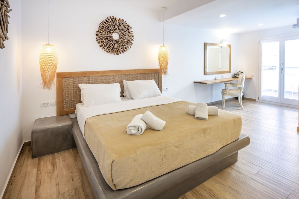 Junior Suite - Photo 1