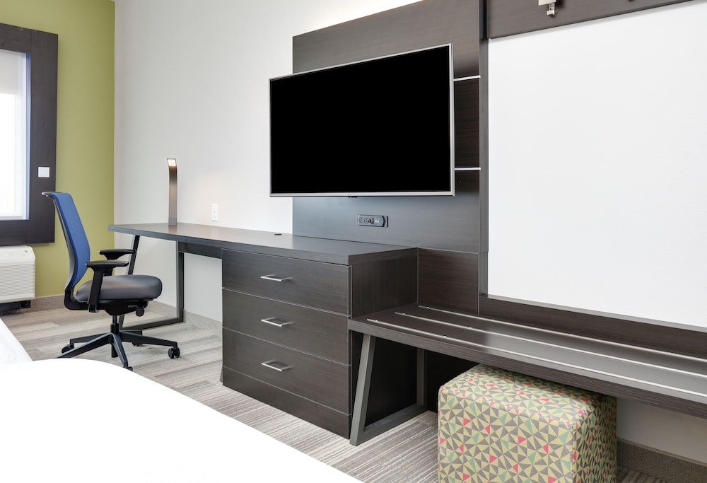 Standard Room, 2 Queen Beds, Accessible (Communications Accessible) - Photo 3