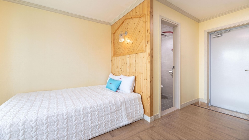 Basic Room, 1 Bedroom (Sole202) - Photo 7