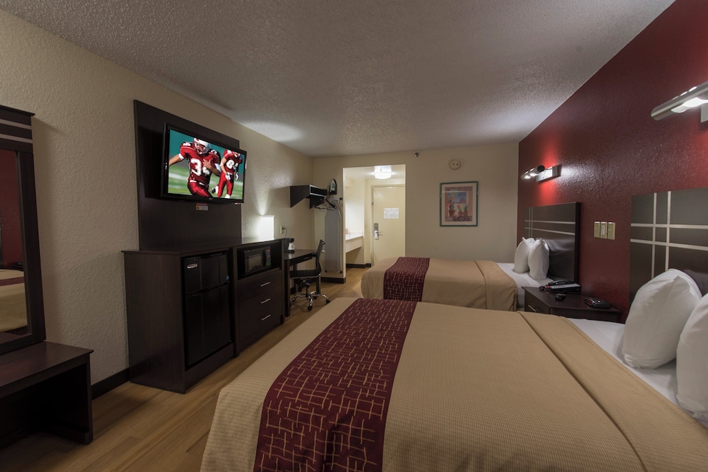 Deluxe Room, 2 Queen Beds, Accessible, Non Smoking - Photo 3