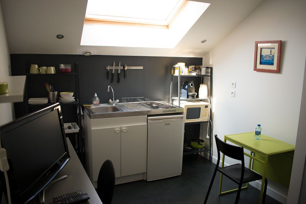 Studio, Private Bathroom, Garden View (L'ATELIER 1) photo 2
