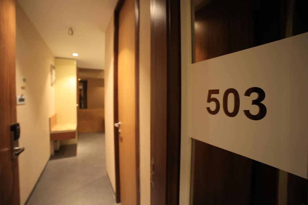 Deluxe Double Room - Photo 14