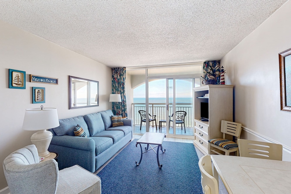 Condo, 1 Bedroom (Oceanfront) photo 1
