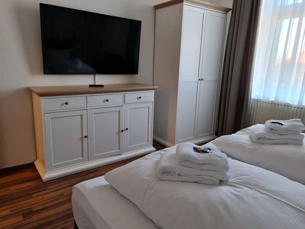 Suite, Private Bathroom - Photo 1