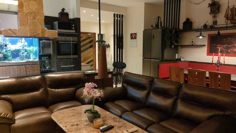 Superior Apartment photo 1