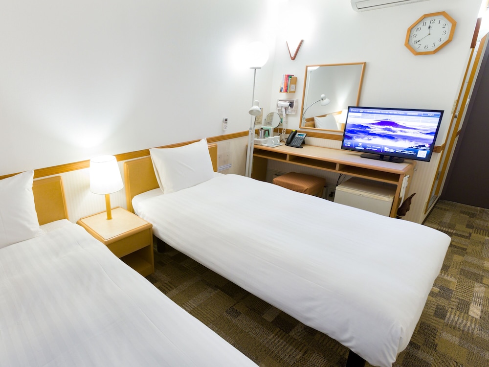 Standard Twin Room, Non Smoking photo 3