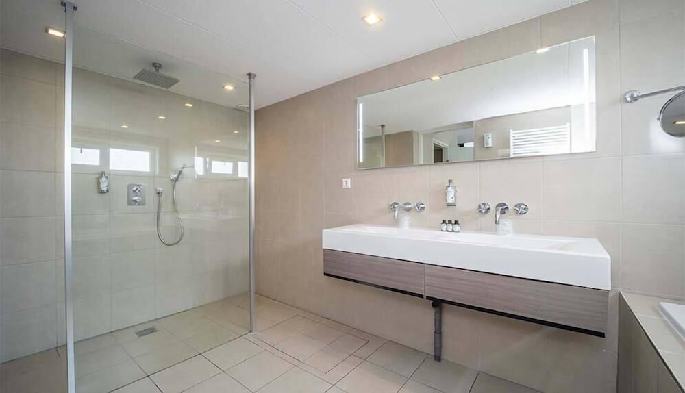 Suite, Balcony (Spacious with Dune view) - Photo 9