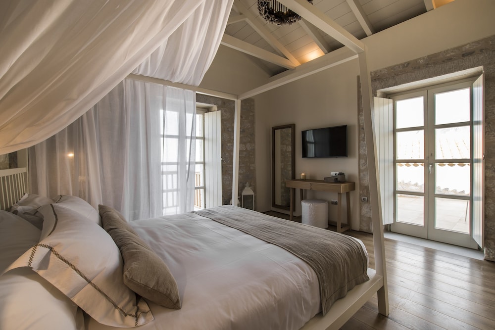 Luxury Villa photo 1