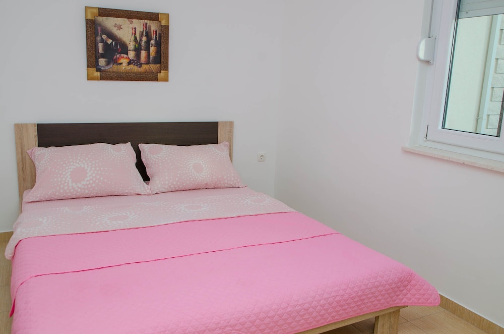 Standard Apartment, 1 Bedroom, Balcony photo 3