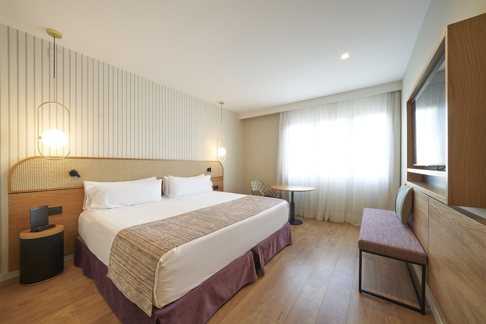 Premium Double or Twin Room
