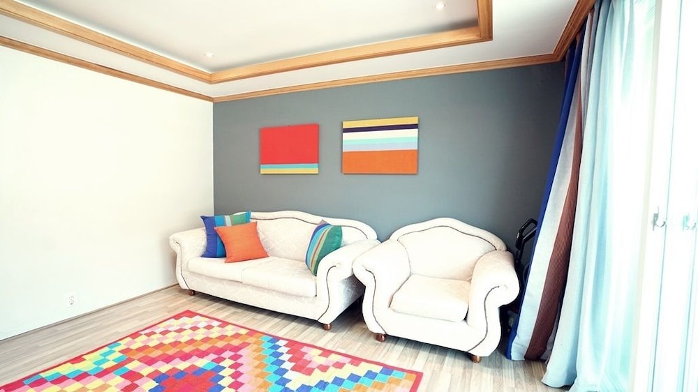 Family House (Pet is not allowed) photo 3
