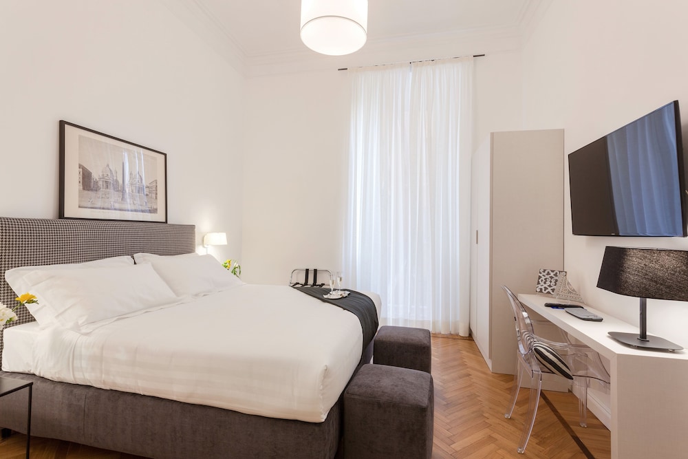 Standard Double Room, 1 Bedroom, Courtyard View photo 1