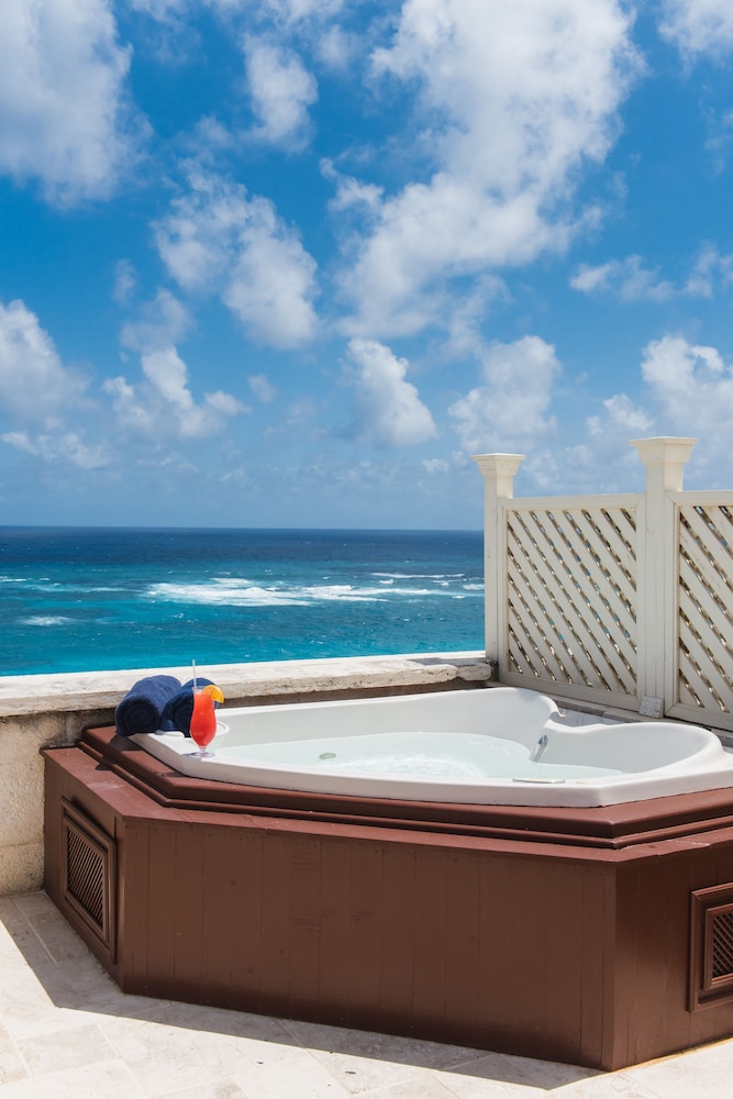 Penthouse, 3 Bedrooms, Balcony, Ocean View, Plunge Pool, Rooftop Terrace - Photo 6