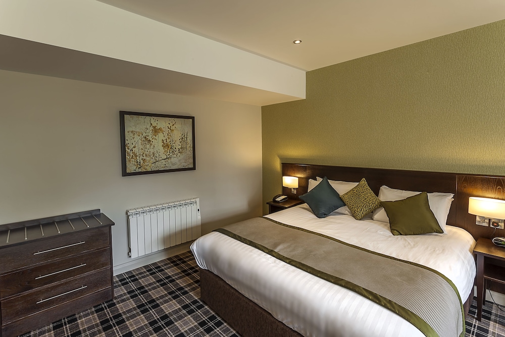 Superior Room, 1 King Bed, Non Smoking - Photo 6