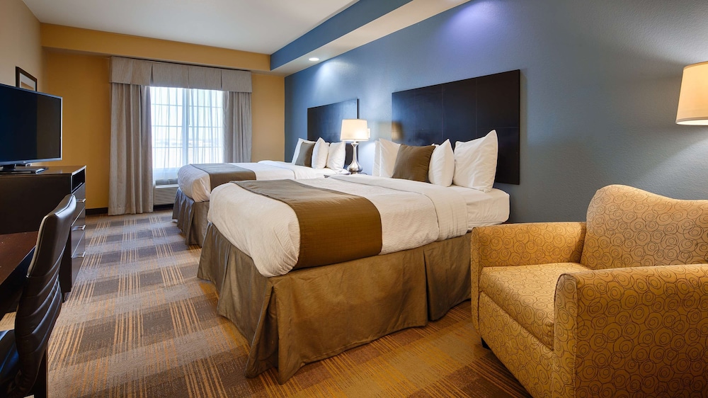 Standard Room, 2 Queen Beds, Non Smoking, Refrigerator & Microwave