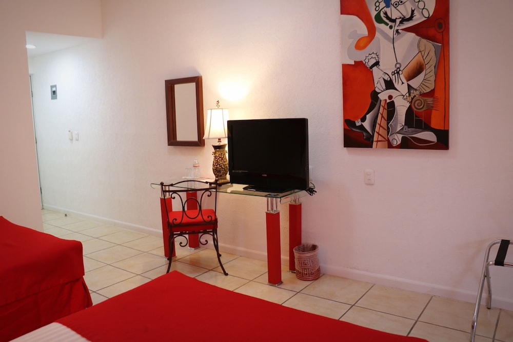 Standard Double Room - Photo 3