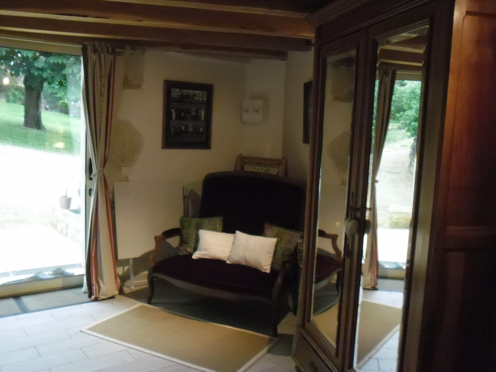 Deluxe Double Room (Santa Anita) photo 1