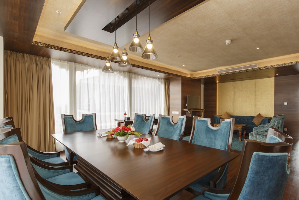 Presidential Suite, 1 Bedroom photo 2