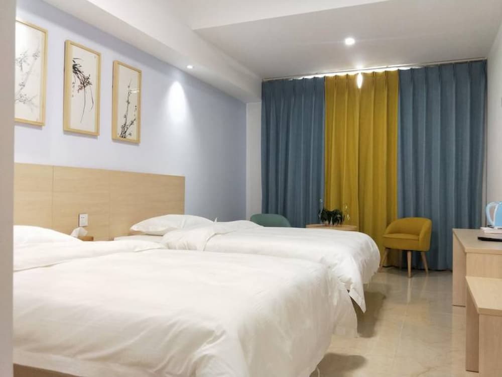 Elite Twin Room photo 1