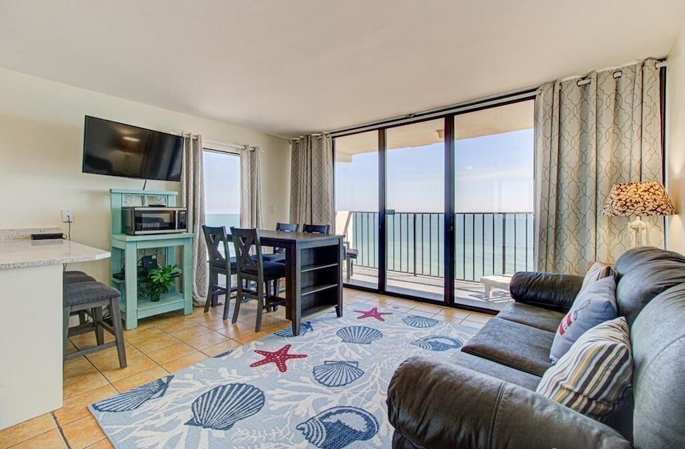 Condo, 1 Bedroom